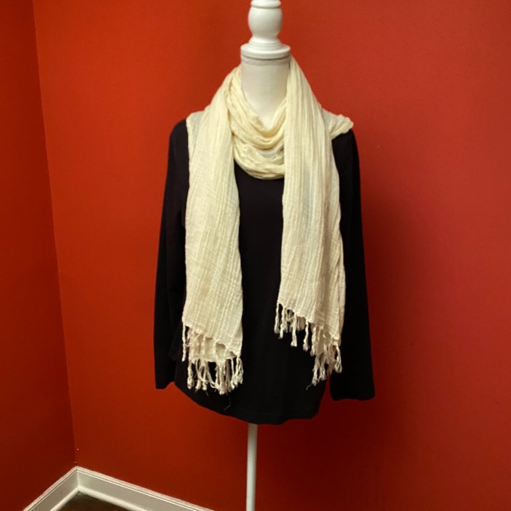 Scarf - Picture 2 of 5